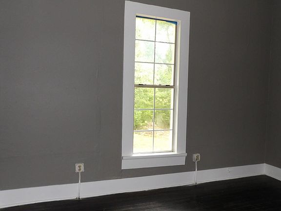 5th image of 115 Ryan Dr
