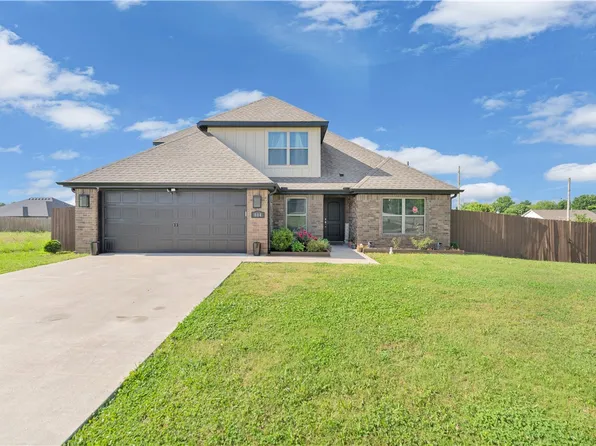 804 W Shane Ct, Siloam Springs, AR 72761