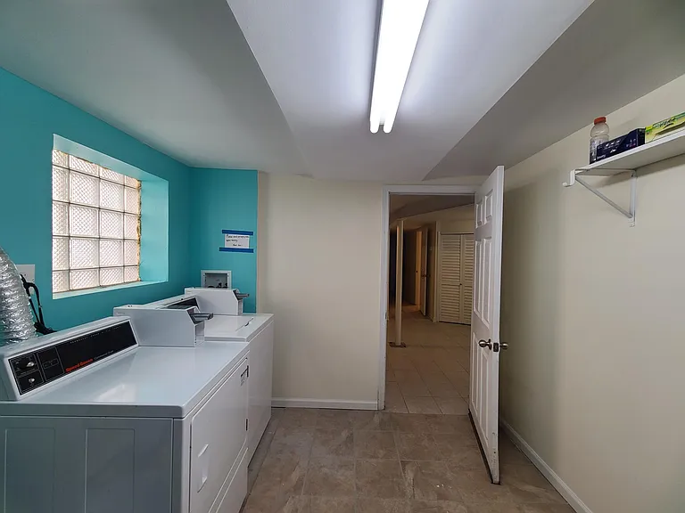4642 N Saint Louis Ave #B — Photo 10