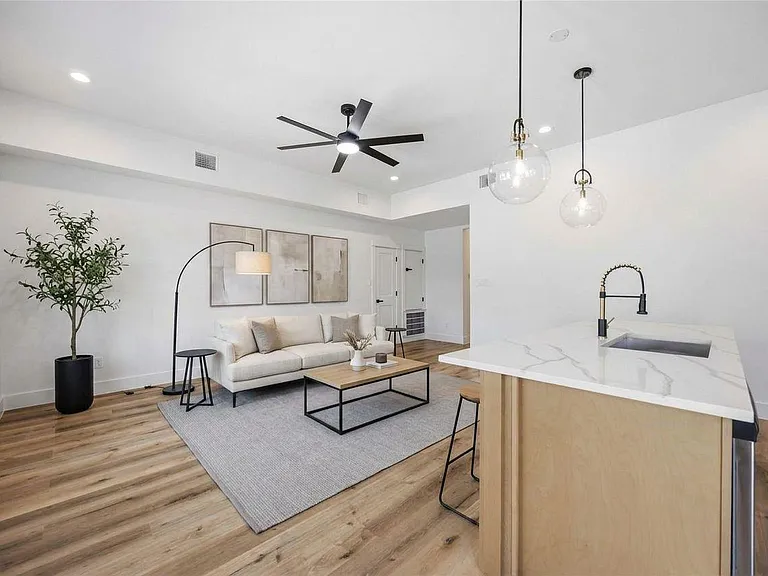 4027 Cork Dr — Photo 10