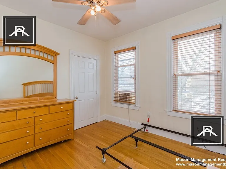 128 Minden St #3 — Photo 7