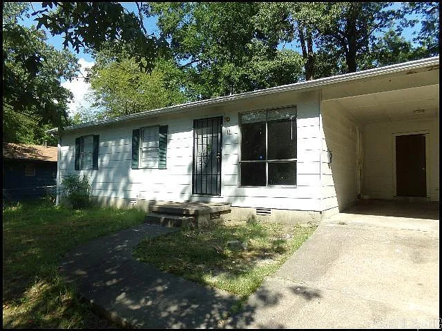 19 Portsmouth Dr