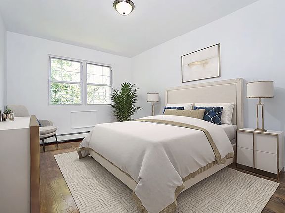 3rd image of 1187 New York Ave #3