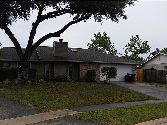 2nd image of 1613 Silversmith Pl