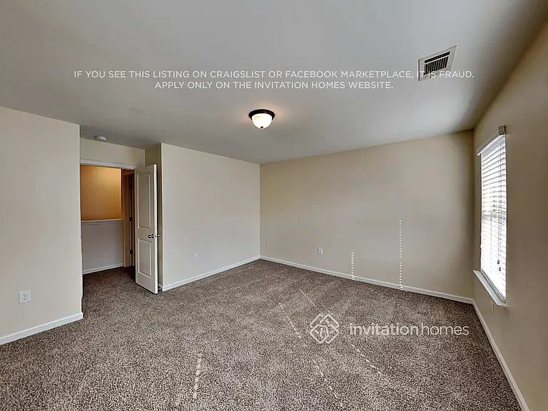 2465 Valley Creek Dr — Photo 9