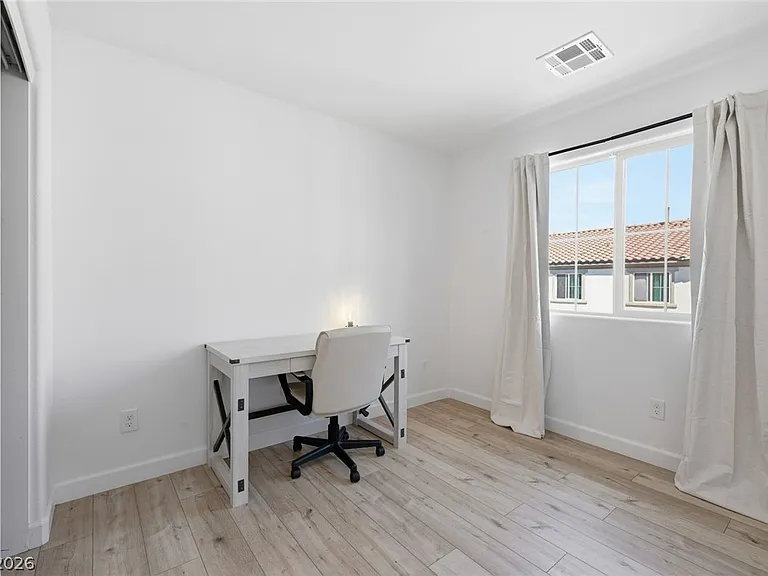 709 Pickled Pepper Pl — Photo 26
