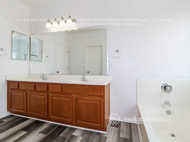 12420 W Woodland Ave — Photo 13