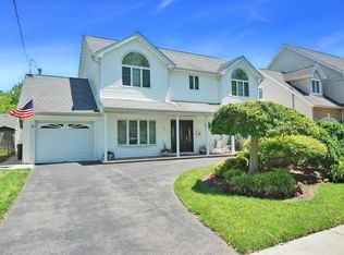 29 Malone Ave, Staten Island, NY 10306