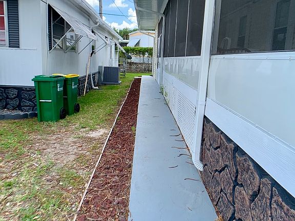 4th image of 151 Astronaut Ln
