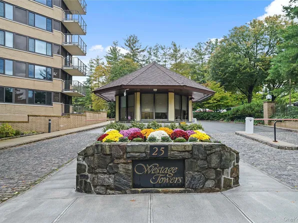 25 Rockledge Ave APT 201W, White Plains, NY 10601
