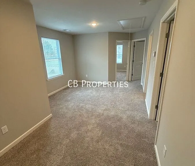 729 N Dunlap St — Photo 6