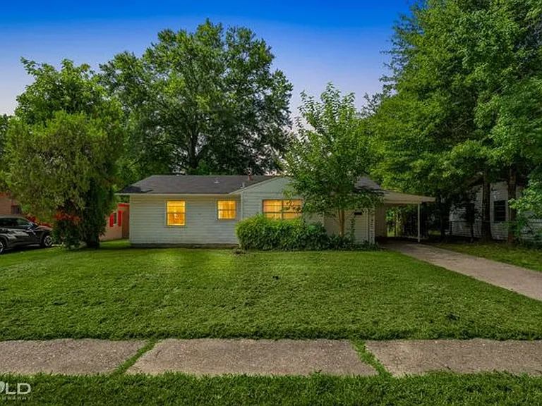 3003 Hillcrest Ave — Photo 3