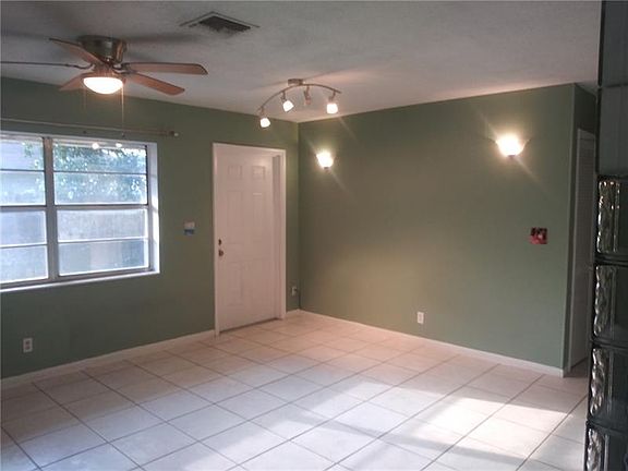 3rd image of 573 NE 34th St