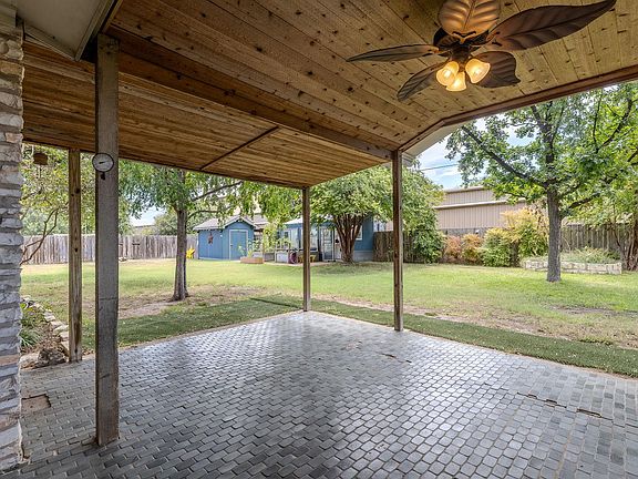 2nd image of 8509 Slant Oak Dr
