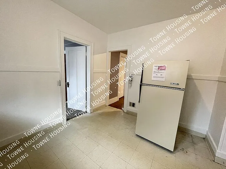 640 Magee Ave #1 — Photo 12