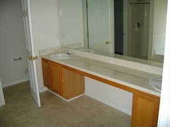 2nd image of 237 Ermines Way