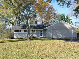 11306 Swing Rd, Cincinnati, OH 45241