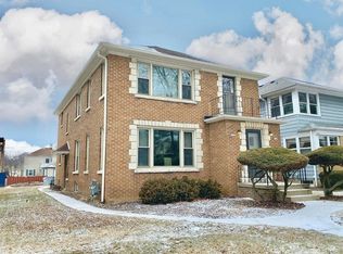 2787 N Sholes Ave, Milwaukee, WI 53210
