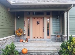 2859 New Ridge Rd, Elliston, VA 24087