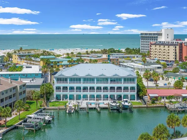 11715 1st St E, Saint Petersburg, FL 33706