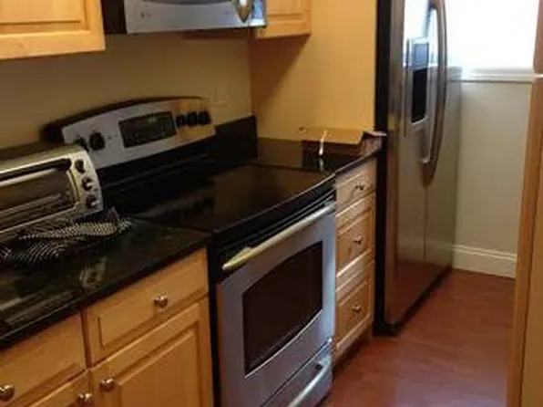 156 Newton St APT 5, Brighton, MA 02135