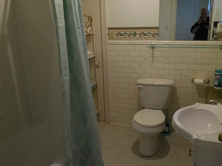 308 Poplar St #C — Photo 6