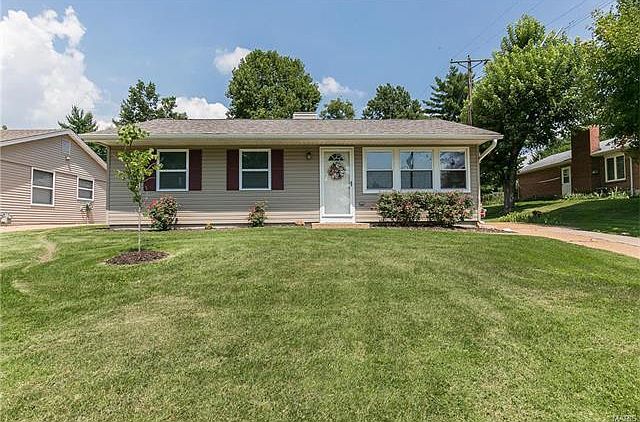1st image of 10901 Larkspur Dr