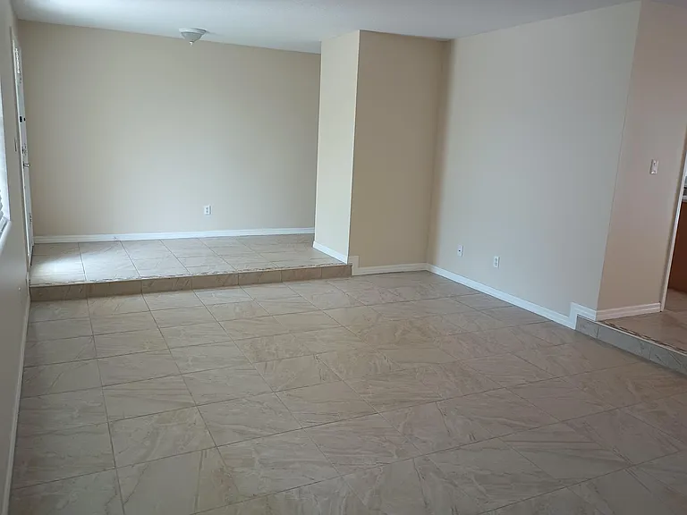 785 Rosada St — Photo 14