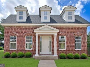 124 Morgan St, Senoia, GA 30276