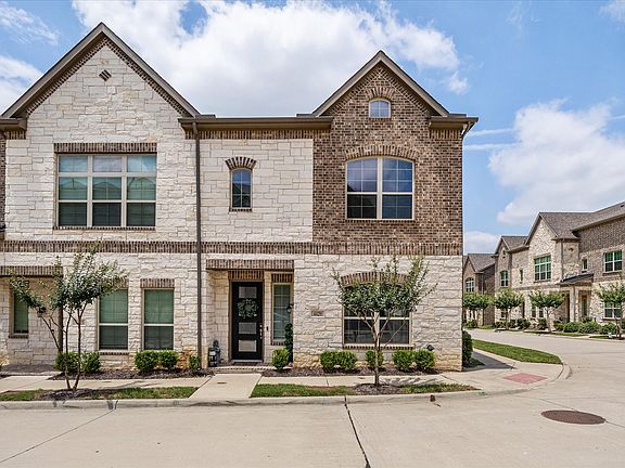 3rd image of 4429 Grady Ln