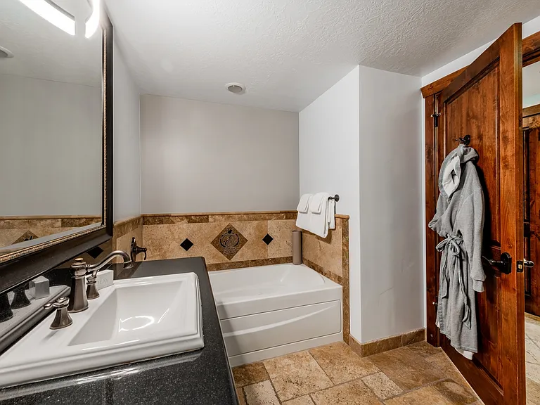 3551 N Escala Ct #351 — Photo 14