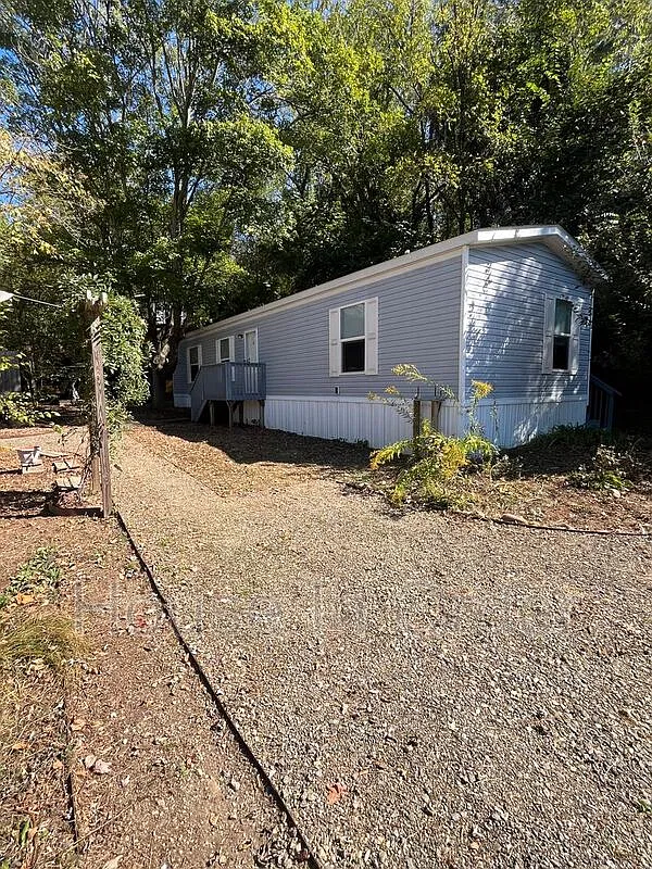 2 bed, 2.0 bath, $1,695 — Photo 1