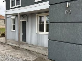 172 Kingsway #A, Welland, ON L3B 3N9