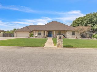 112 Lookout Dr, Del Rio, TX 78840
