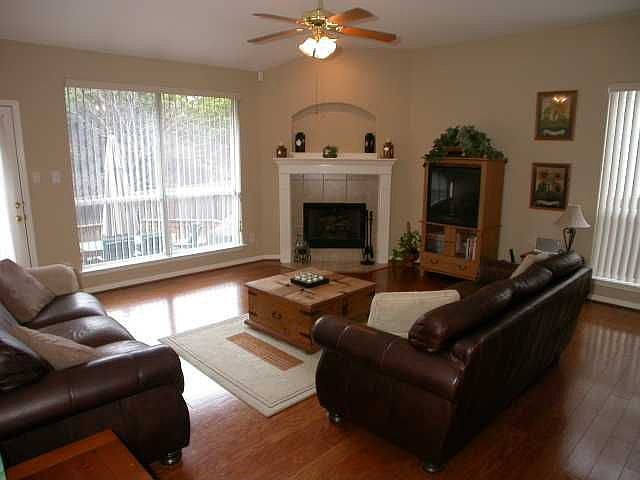 2nd image of 5920 Gorham Glen Ln