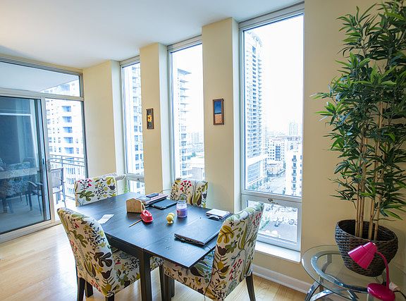 4th image of 1250 S Michigan Ave APT 1508