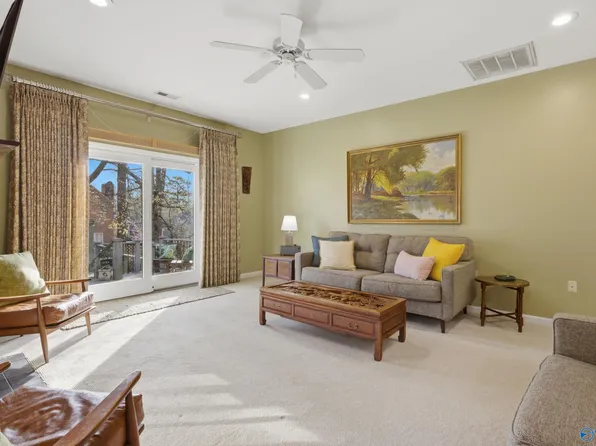 1928 Shellbrook Dr NW, Huntsville, AL 35806