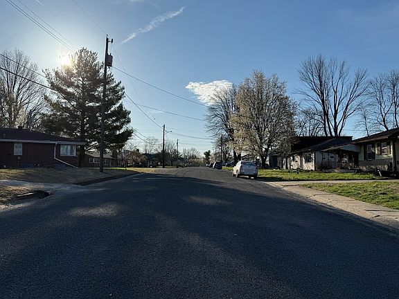 4th image of 115 Gaylord Dr