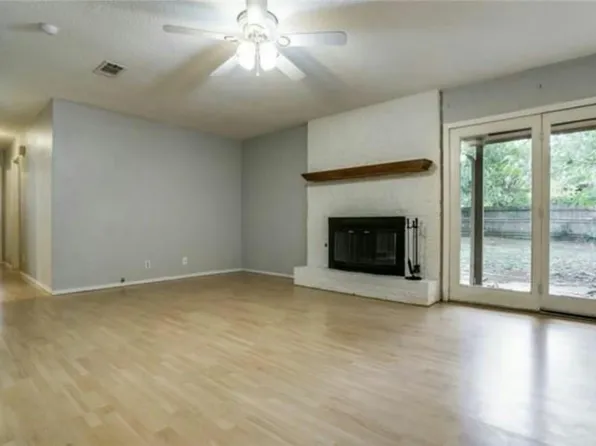 1801 Sagebrush Trl, Euless, TX 76040