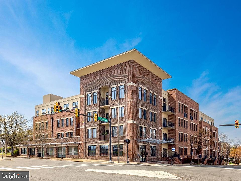 1st image of 181 E Reed Ave APT 103