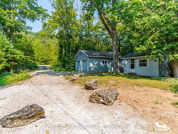 5th image of 606 Mallory Beach Rd