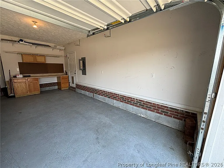 7819 Rosewood Ave — Photo 30