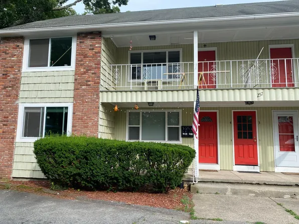 257 Mendon Rd #4, Attleboro, MA 02703