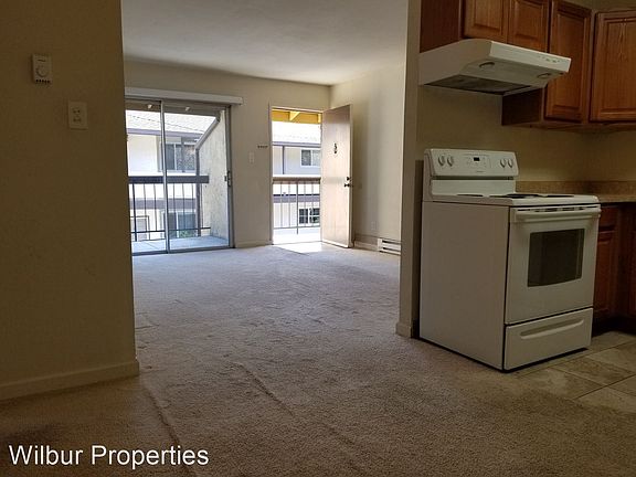 3rd image of 1325 Mills St #4