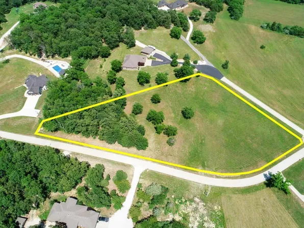 4392 S 154th Rd, Bolivar, MO 65613