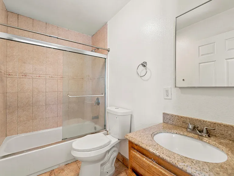 9212 Avalon Blvd #1 — Photo 6