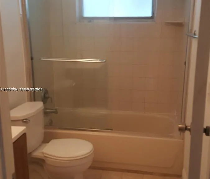 1610 Lenox Ave #203 — Photo 9