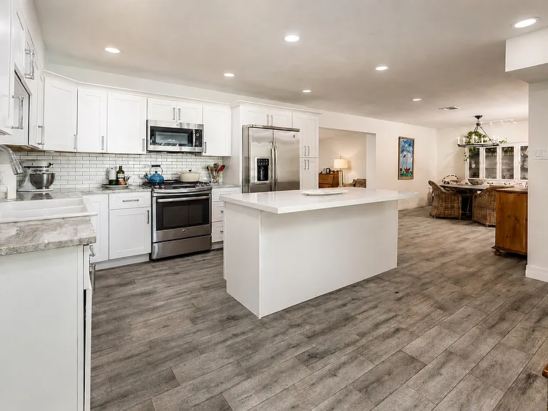 6525 E Lewis Ave — Photo 11