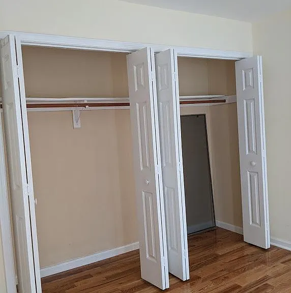Bedroom Closets