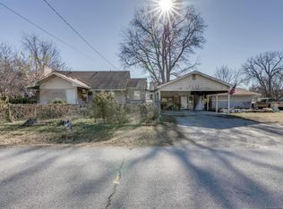 6232 E Oklahoma Pl, Tulsa, OK 74115